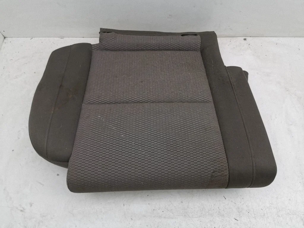 Rear seat – left