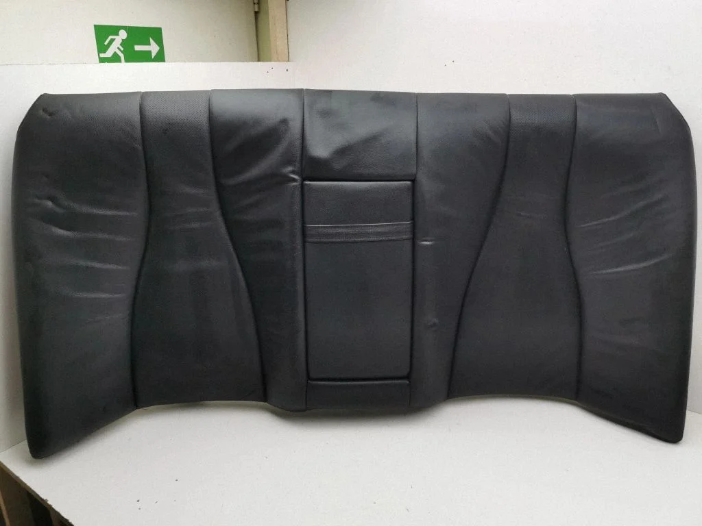 Rear seat