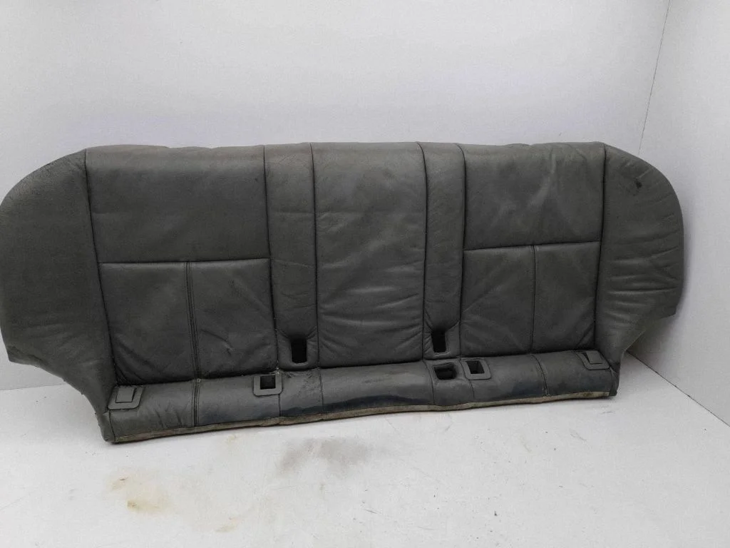 Rear seat