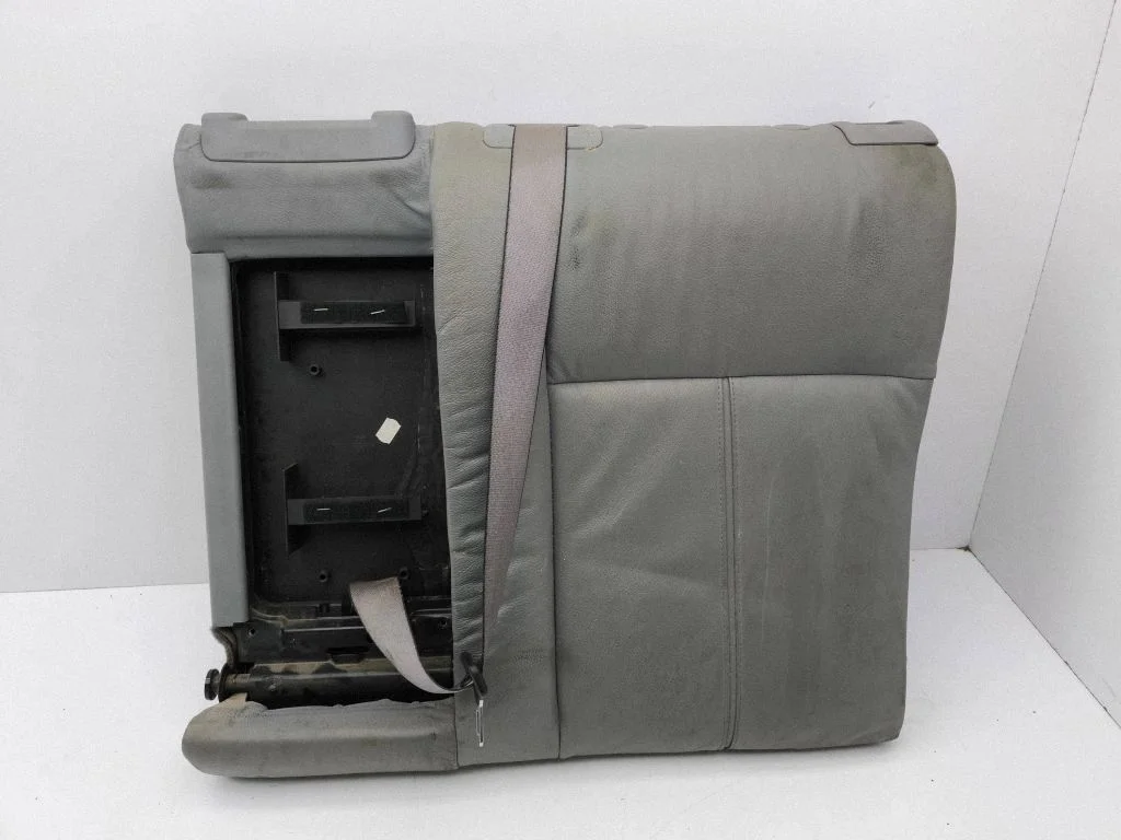 Rear seat – left