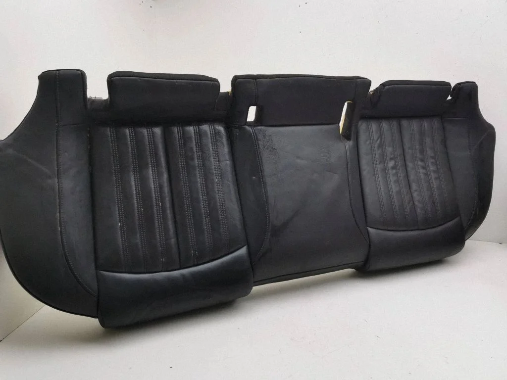 Rear seat