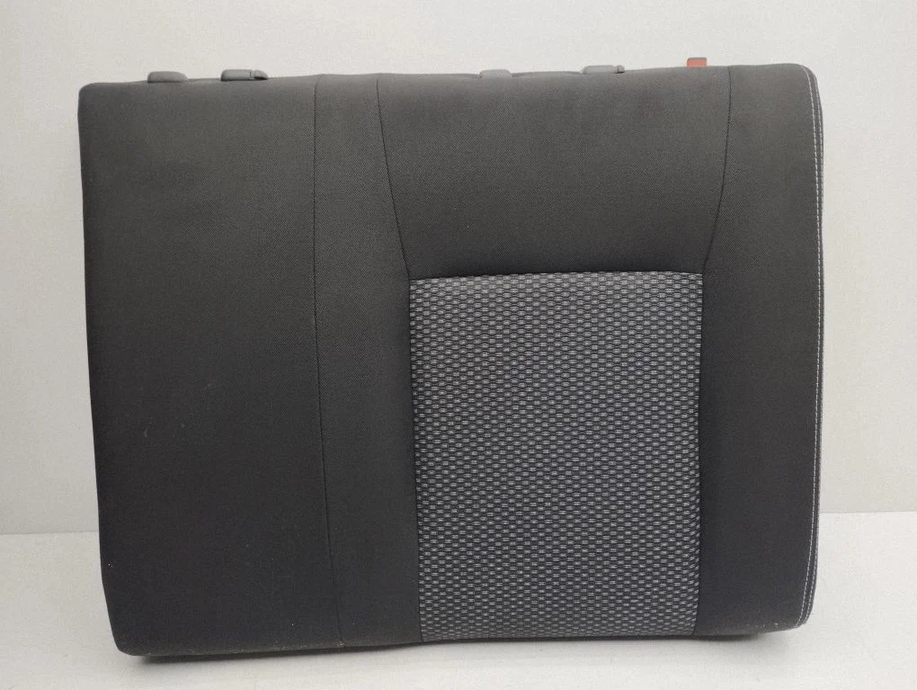 Rear seat – left