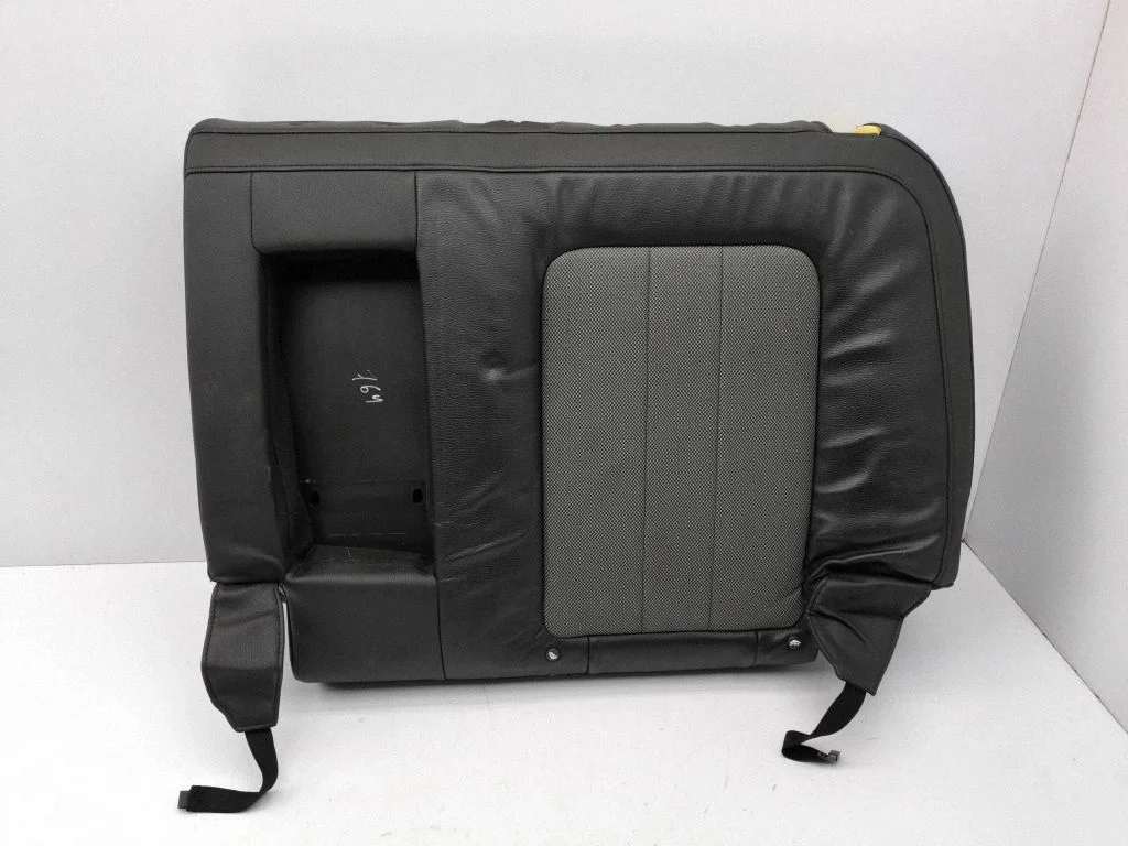 Rear seat – left