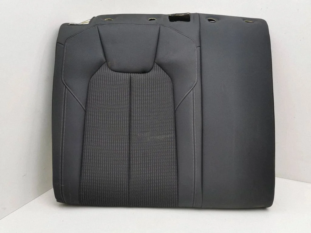 Rear seat – Audi A1 (2018-)