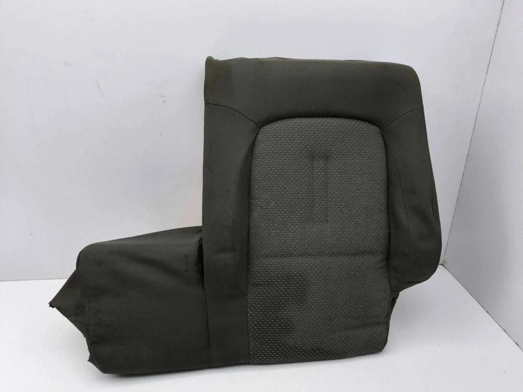 Rear seat – left