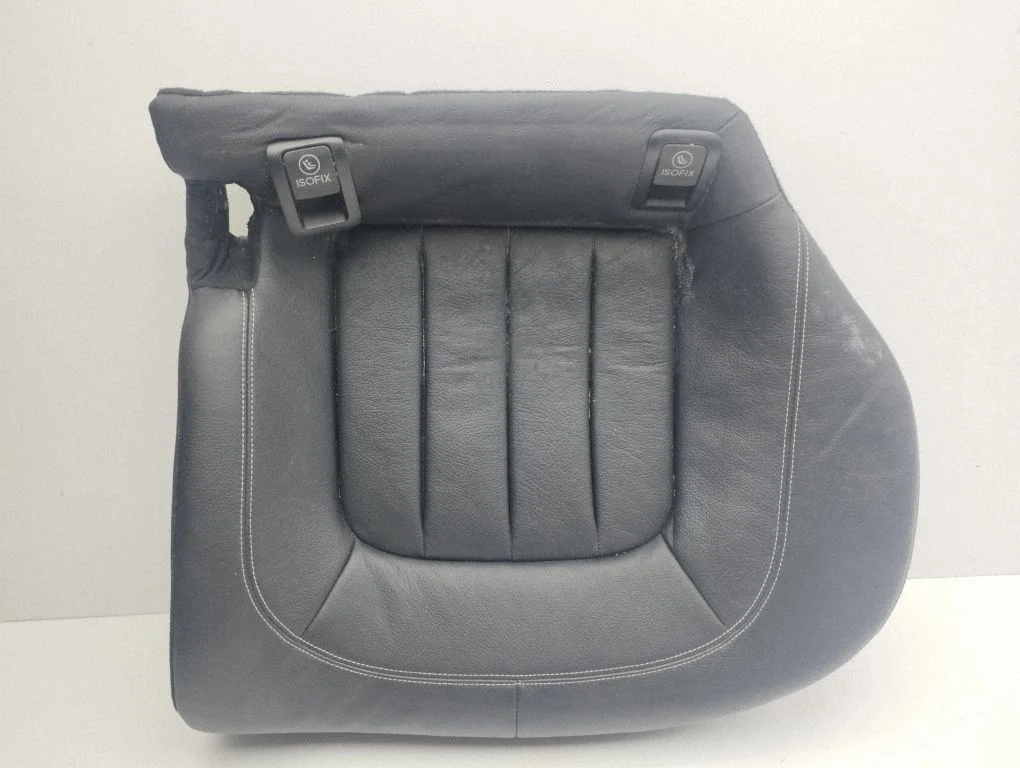 Rear seat – left