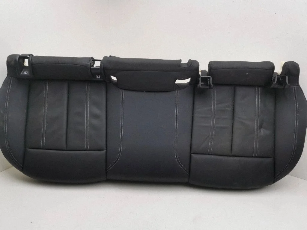 Rear seat