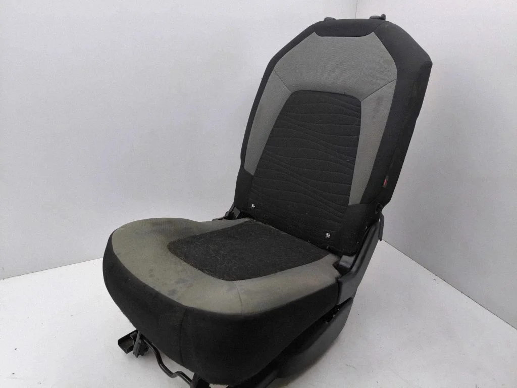 Rear seat – left