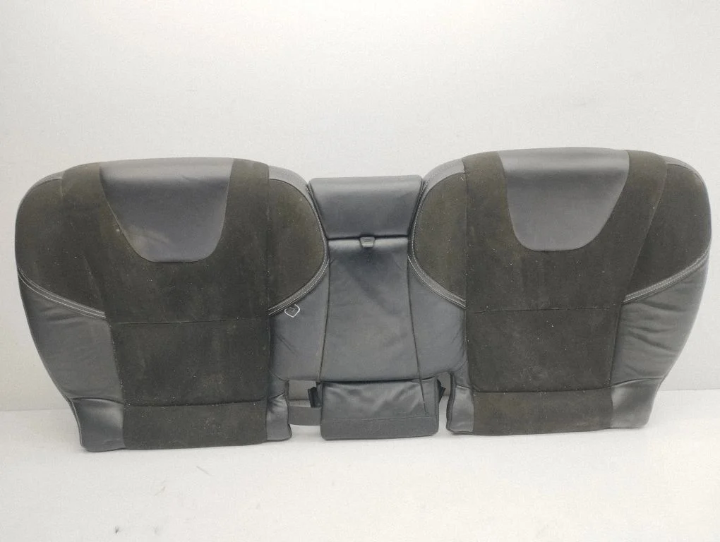 Rear seat
