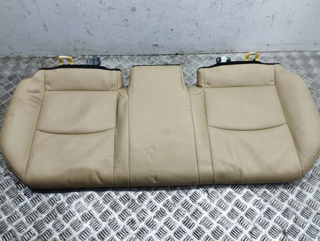 Rear seat – Toyota RAV 4 (XA50) (2018-)