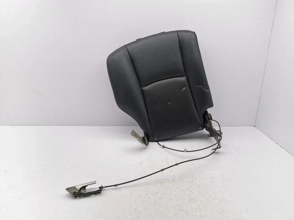 Rear seat