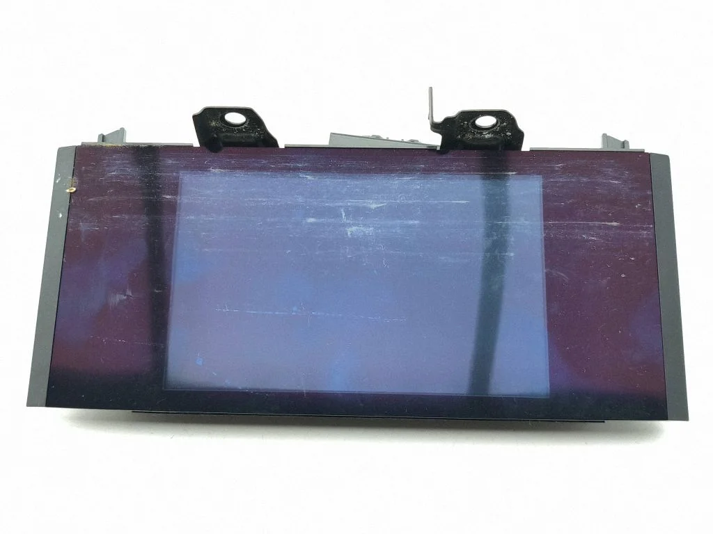 Screen/display/small screen – Lexus IS III XE30 (2013-2020)