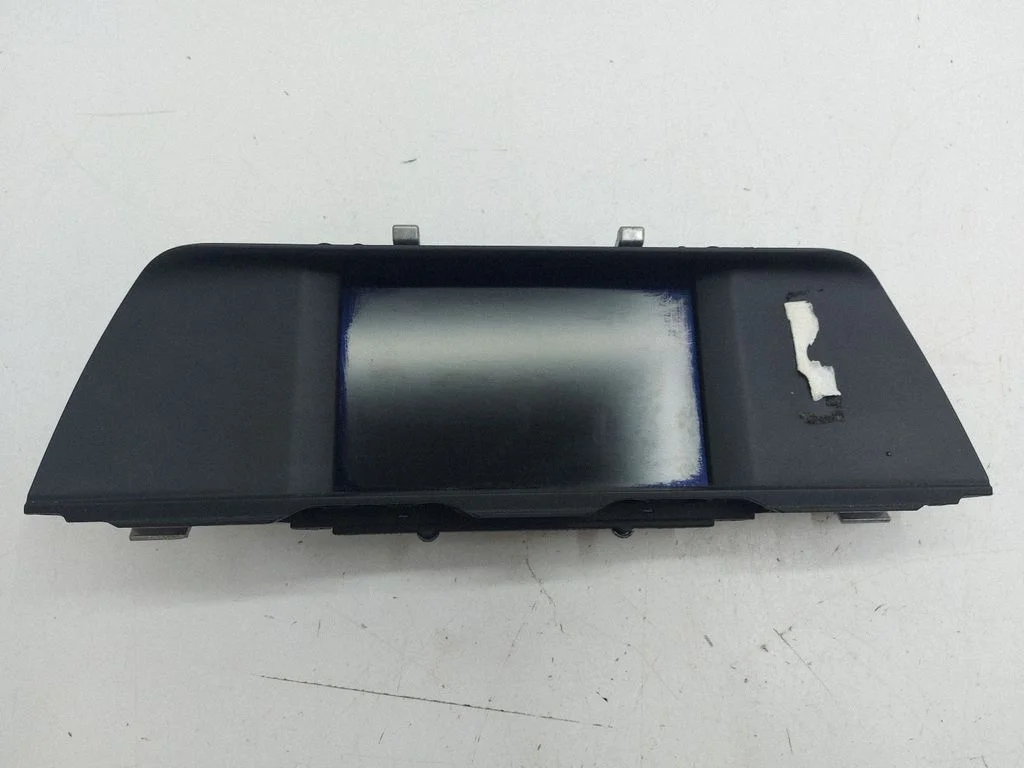 Screen/display/small screen 6550926638001