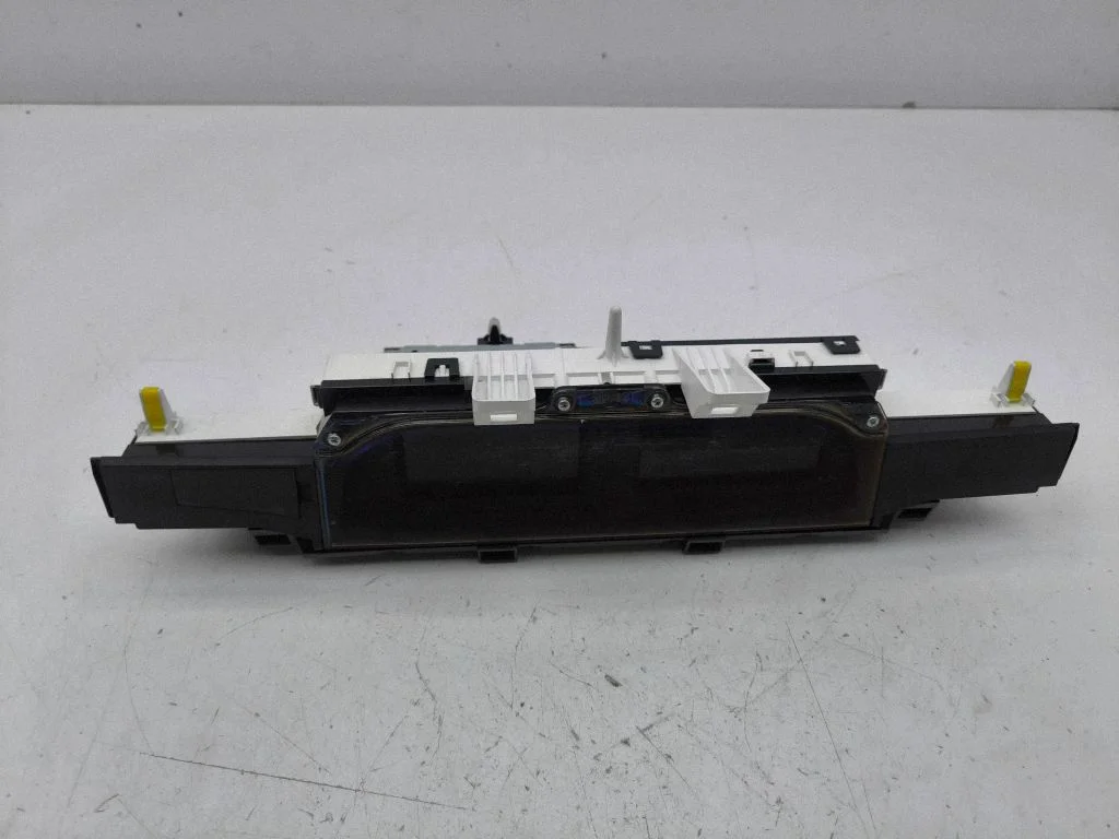 Screen/display/small screen EH70611J0