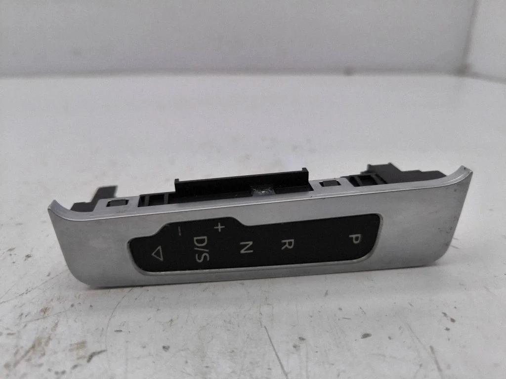Gear shift selector indicator 81C713463