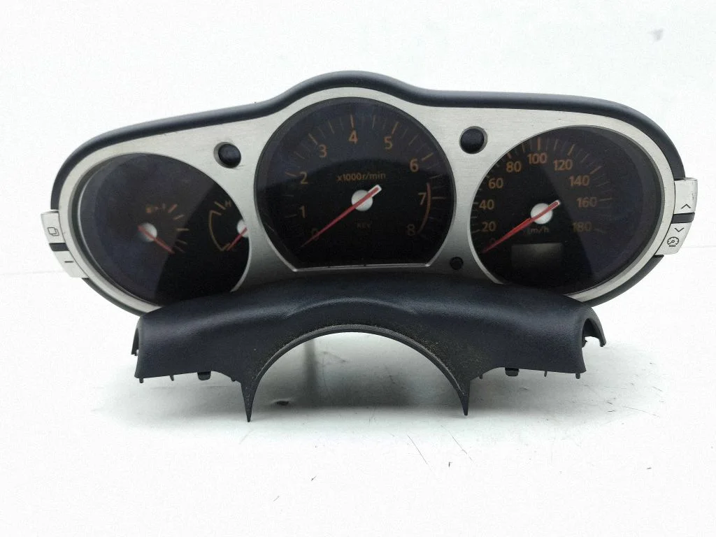 Spidomeeter (näidikuplokk) – Nissan 350Z (2002-2009)