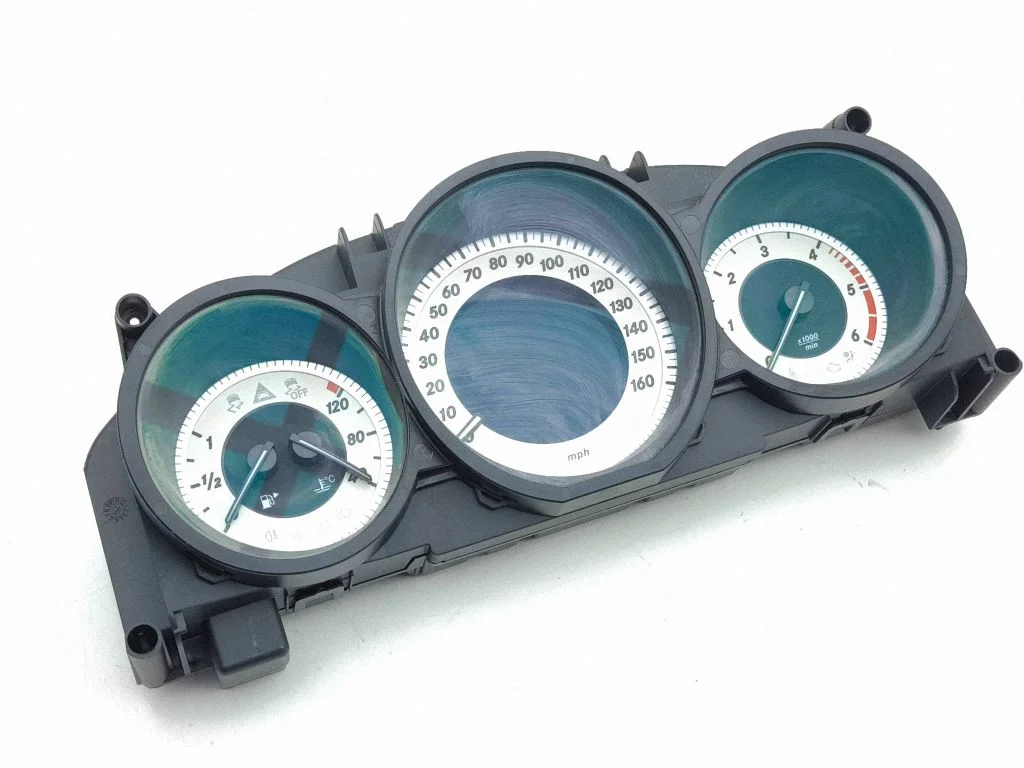 Speedometer (instrument cluster) A2189007004