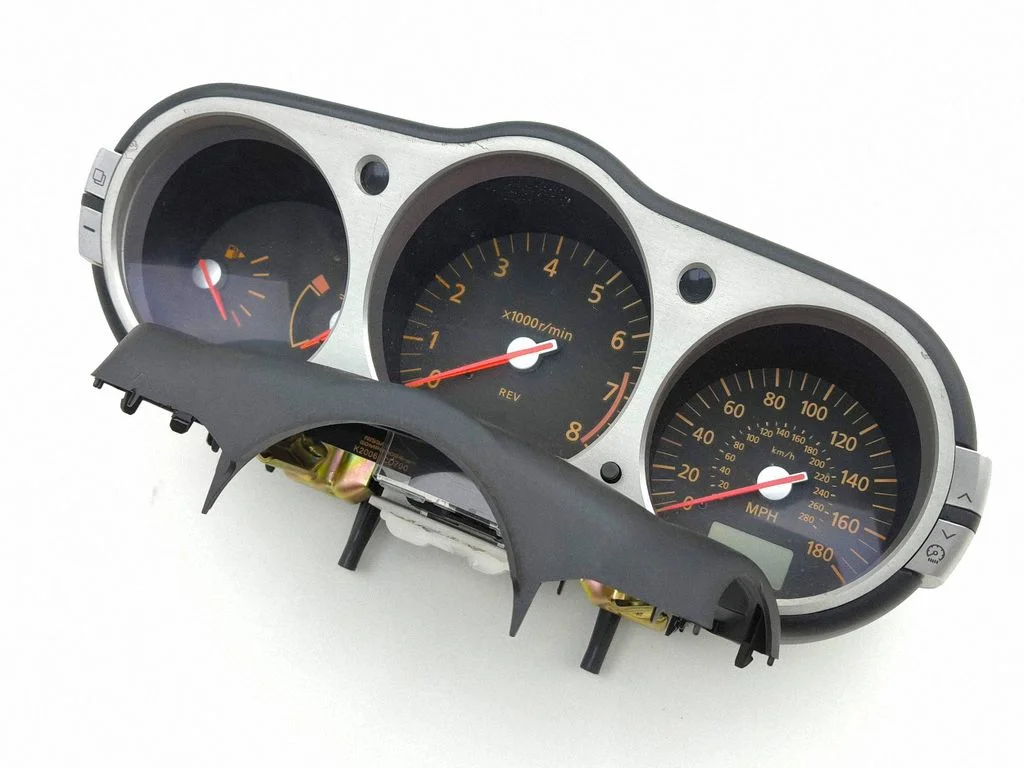 Spidomeeter (näidikuplokk) – Nissan 350Z (2002-2009)