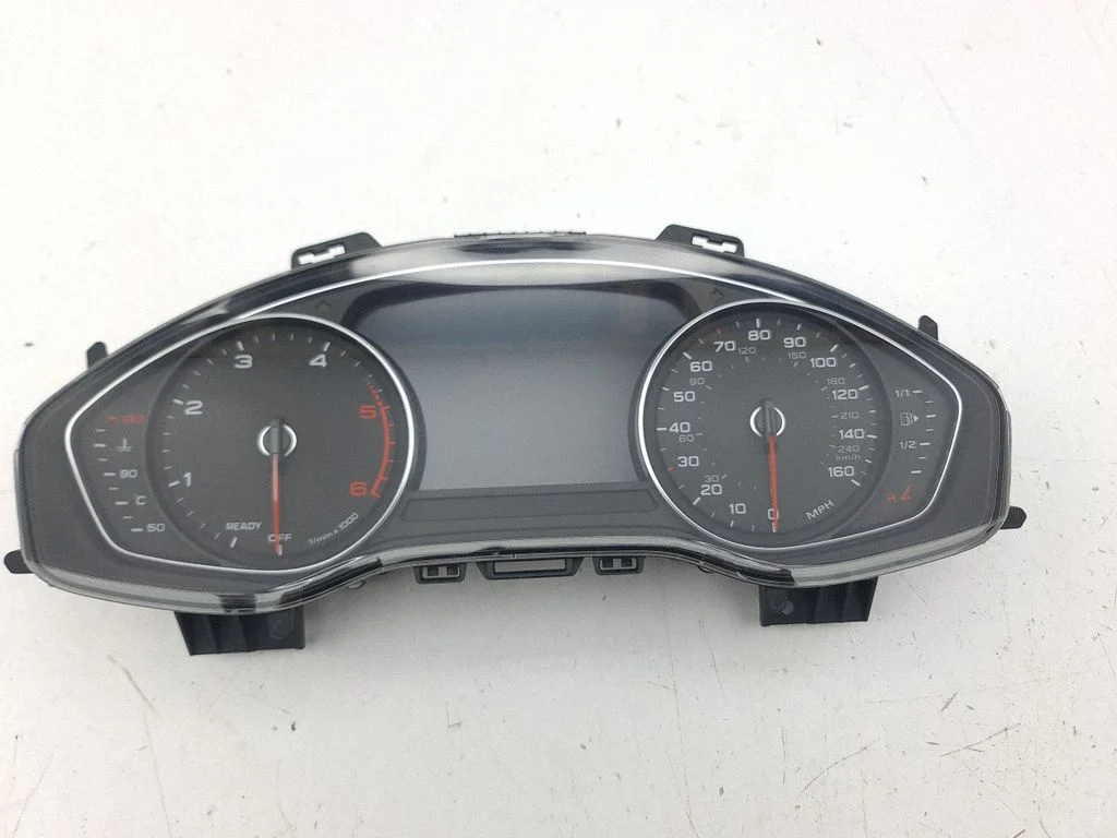 Speedometer (instrument cluster) 8W5920971C