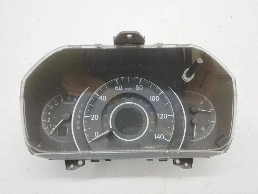 Spidometrs (instrumentu panelis) 78100