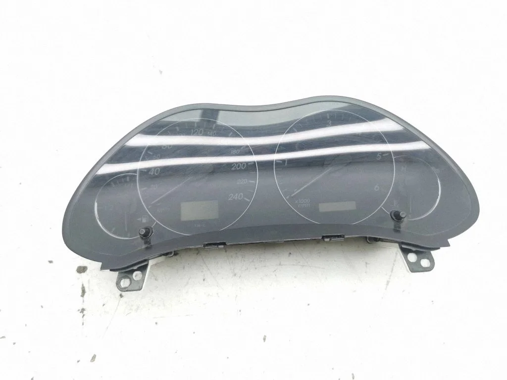 Speedometer (instrument cluster) – Toyota Avensis T250 (2006-2009)