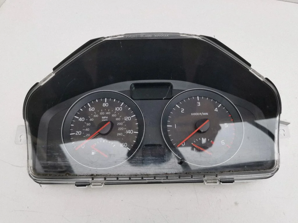 Speedometer (instrument cluster) 31254779