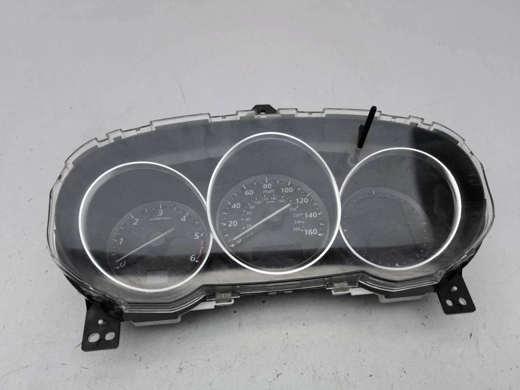 Spidomeeter (näidikuplokk) – Mazda CX-5 (2012-2017)
