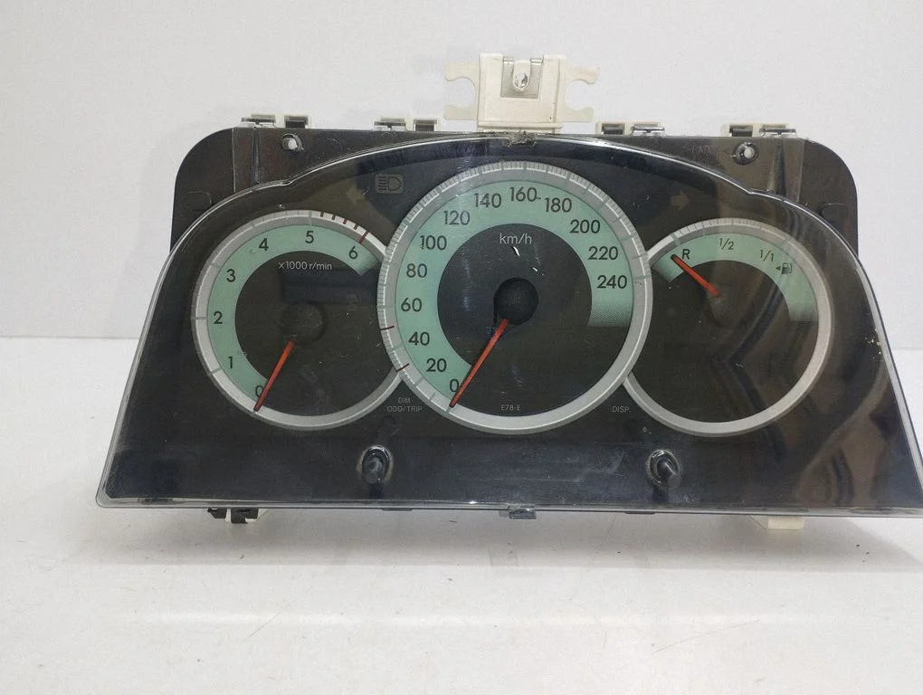 Speedometer (instrument cluster) 838000F092A