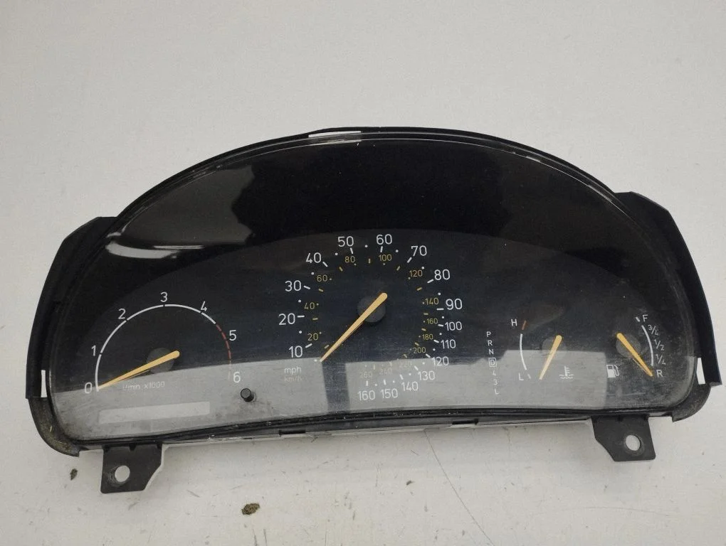 Speedometer (instrument cluster) 5374723