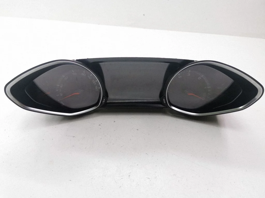 Speedometer (instrument cluster) 9807588480