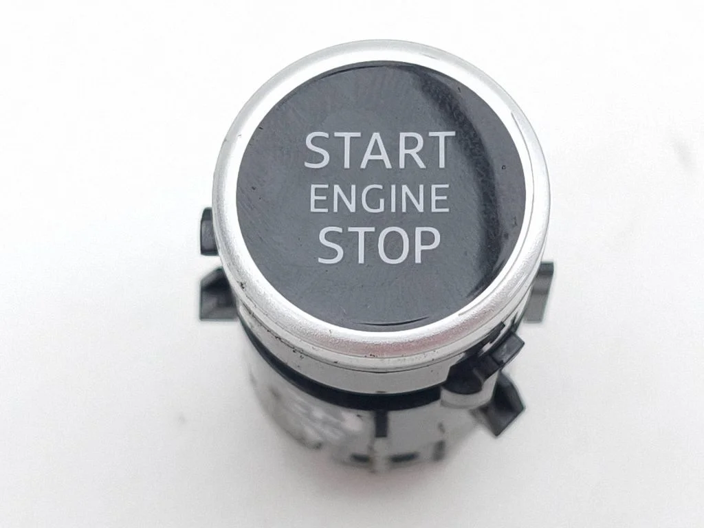 Mootori start-stopp-nupp – Audi A3 8Y (2020-)