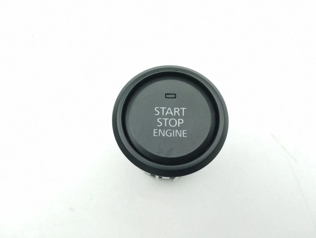 Przycisk start/stop silnika – Mazda CX-30 (2019-)