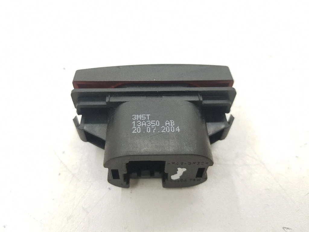 Hazard light switch – Ford Focus C-MAX (2003-2010)