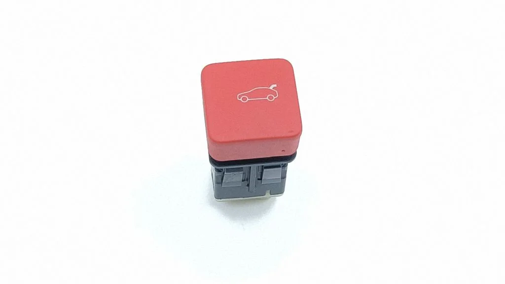 Przycisk zamykania klapy bagażnika 9810618277