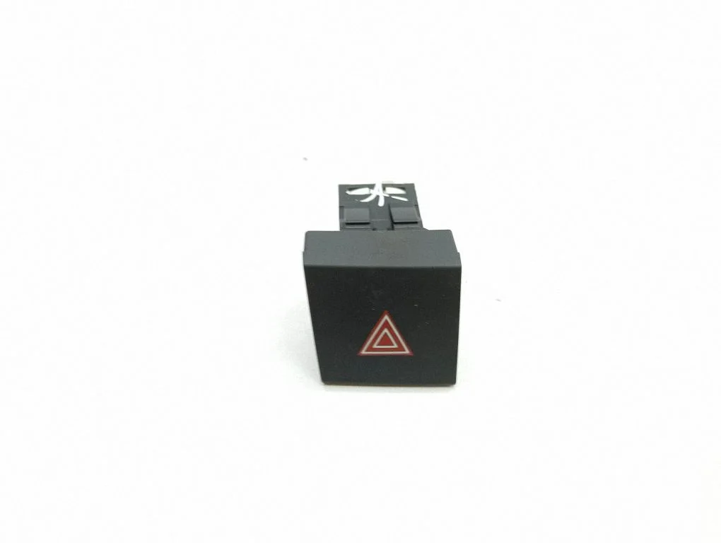 Avārijas gaismu slēdzis 96662380