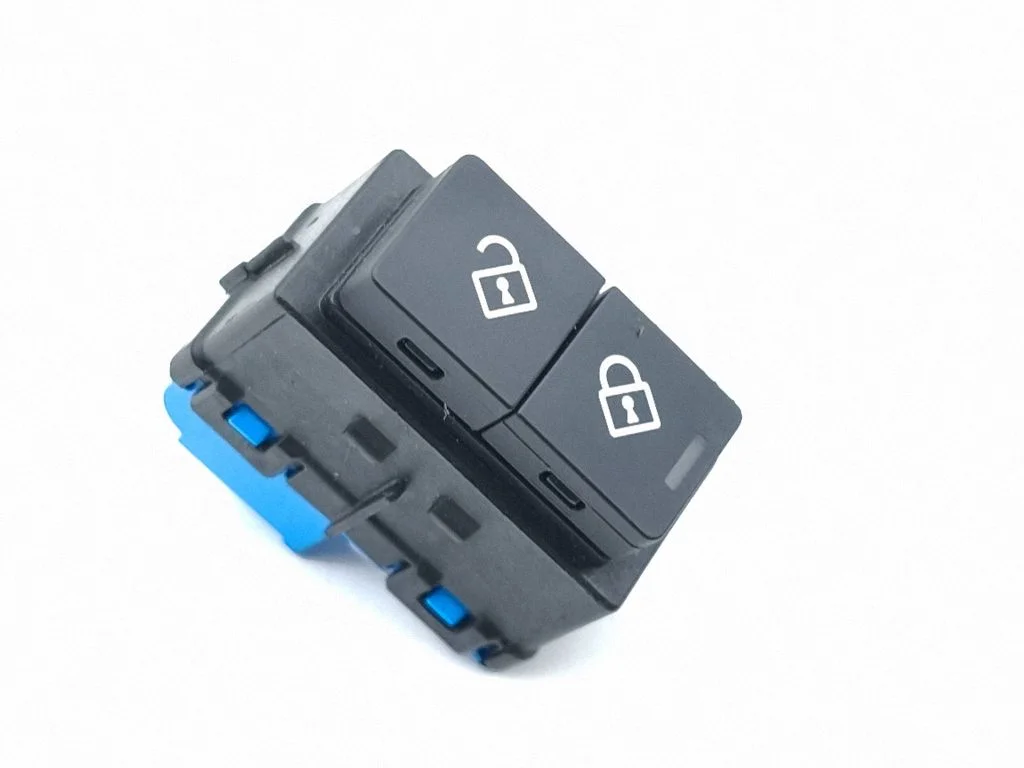 Kesklukustuse lüliti M9D314017DA