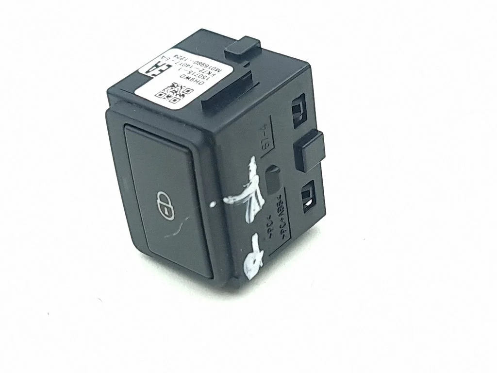 Central locking switch button FK7214017EA