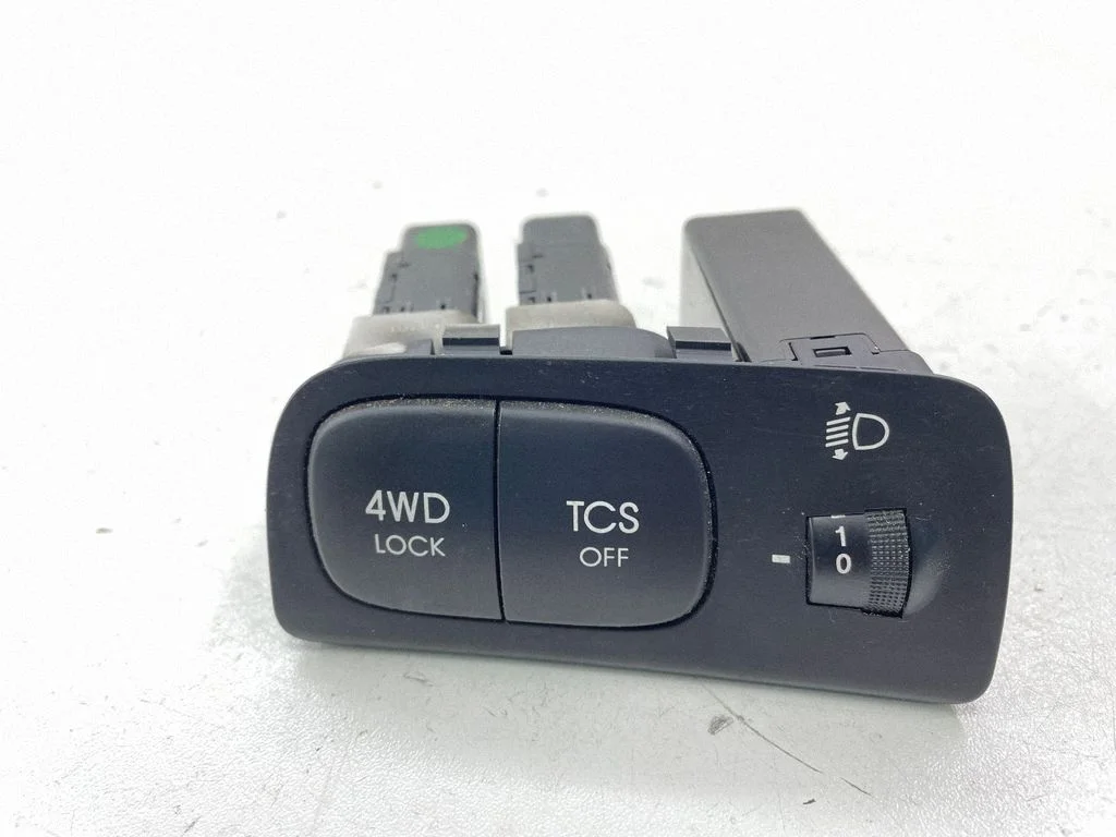 Diferenciāļa bloķēšanas slēdzis 621W05010