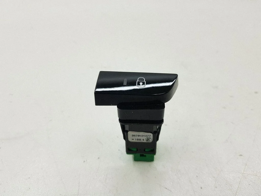 Central locking switch button 9678101077
