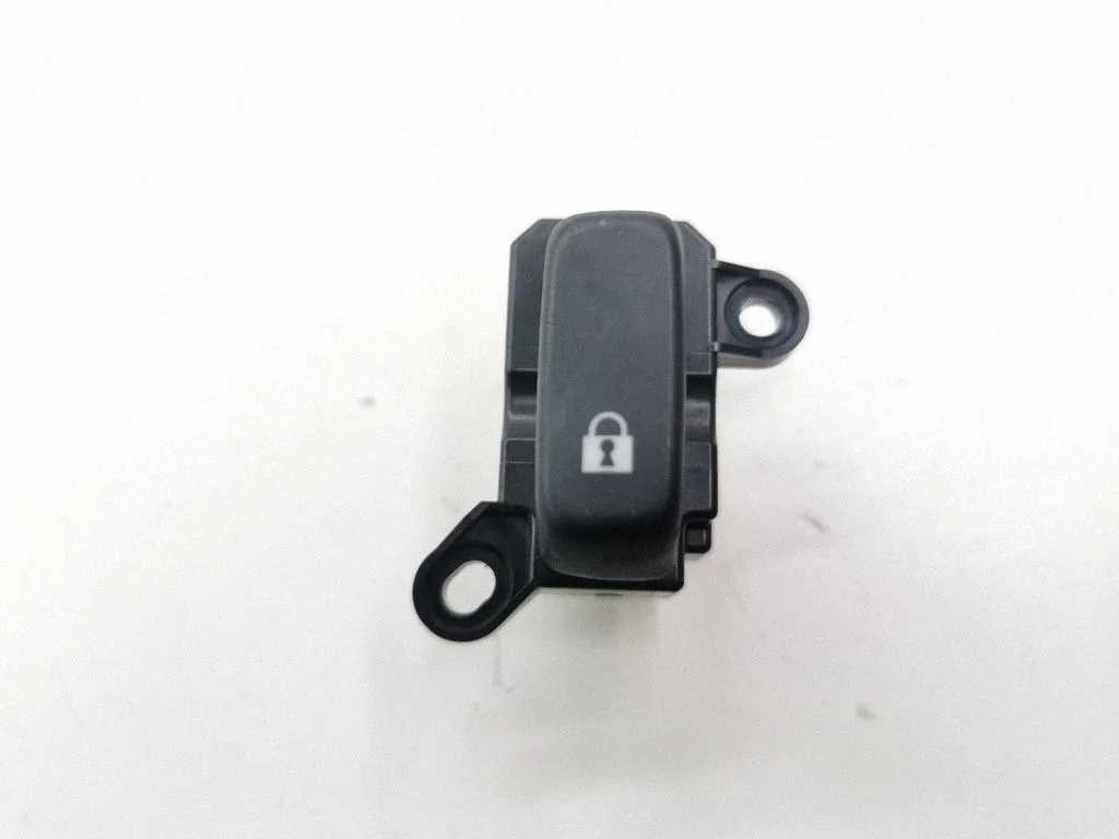 Central locking switch button 8741A7N