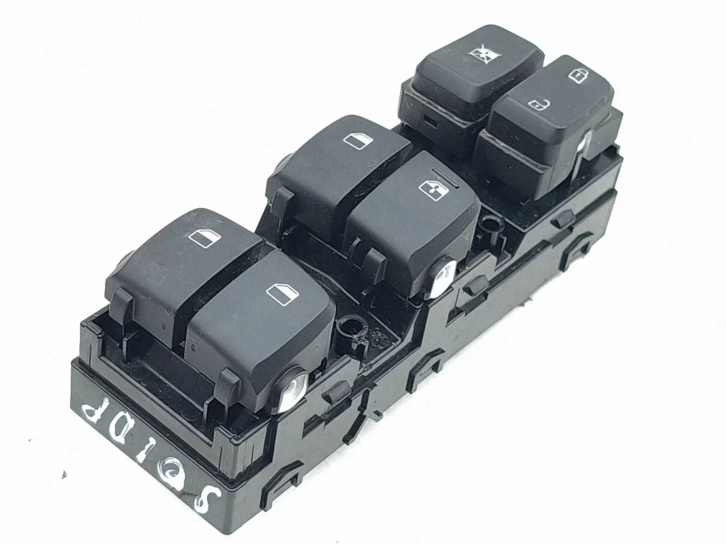 Electric window control switch 93570J9600