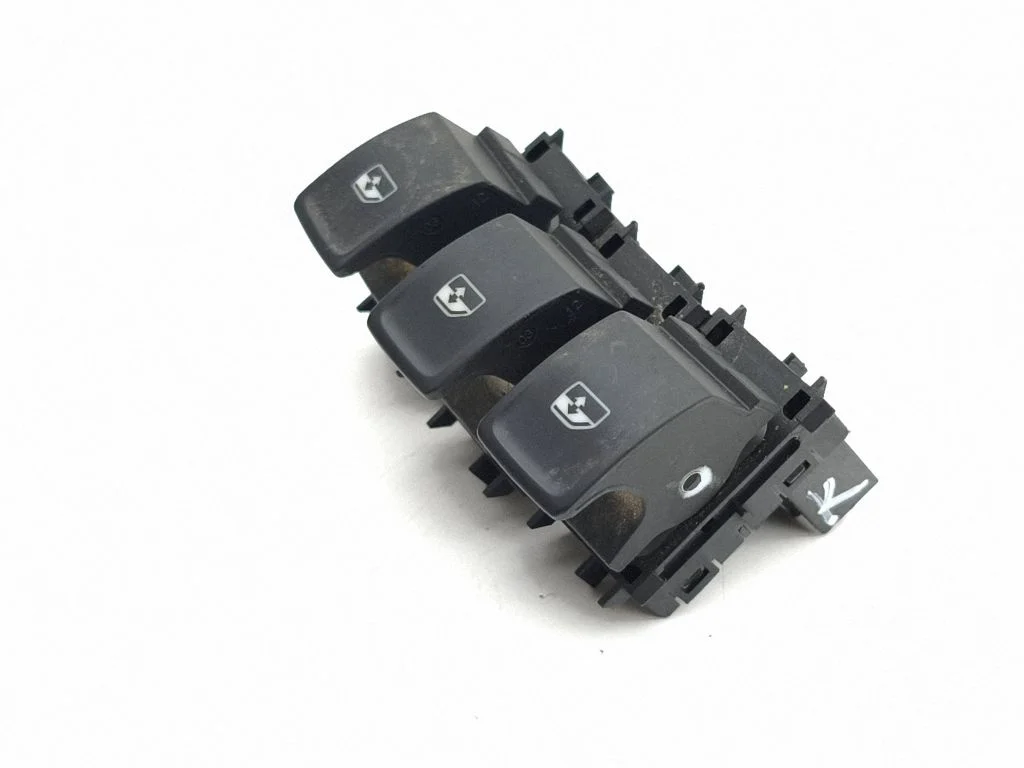 Electric window control switch 11N959855