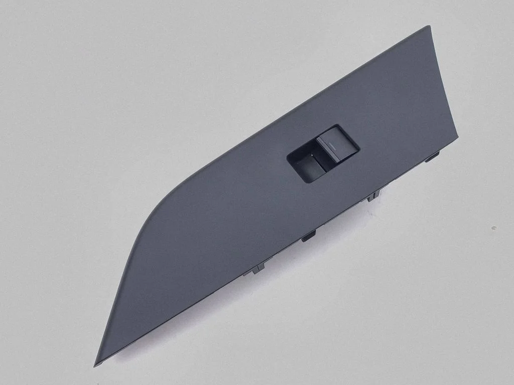 Electric window control switch – Toyota C-HR II (2023-)