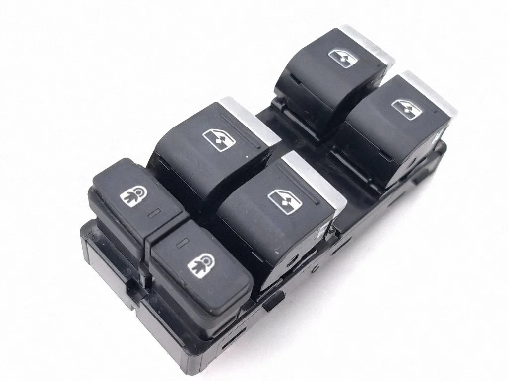 Elektrisko logu slēdzis – Audi A3 8Y (2020-)
