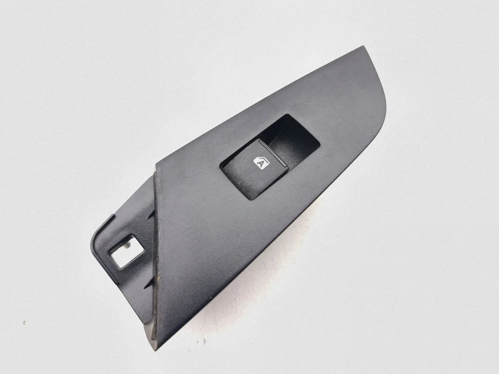 Electric window control switch 193124