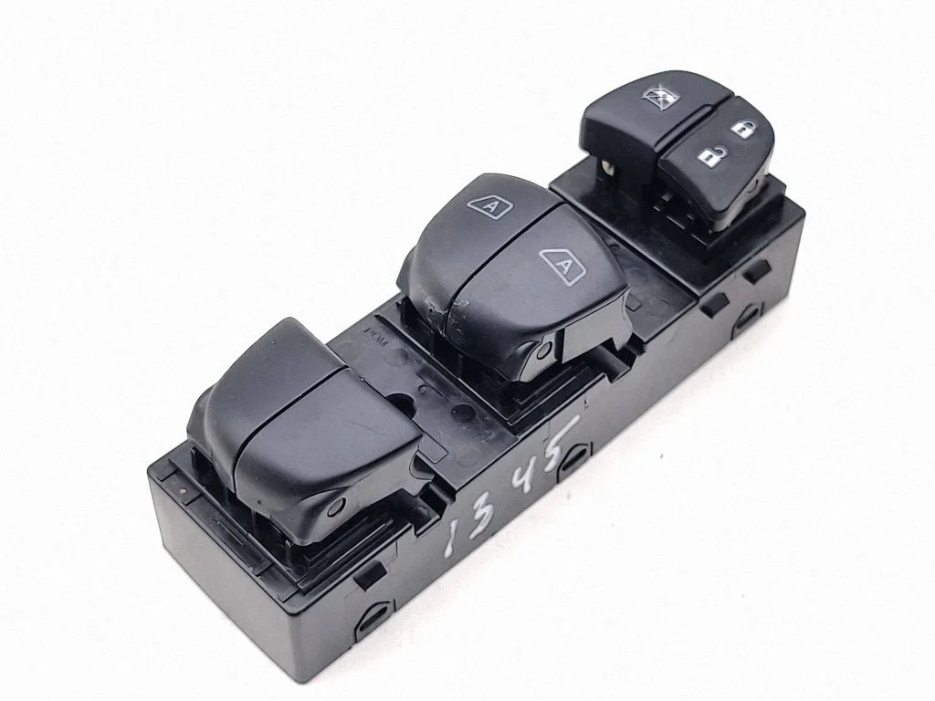 Elektrisko logu slēdzis 250421SN1