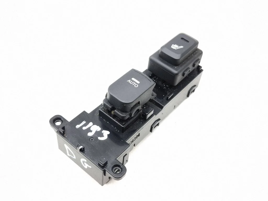 Electric window control switch 935802T030
