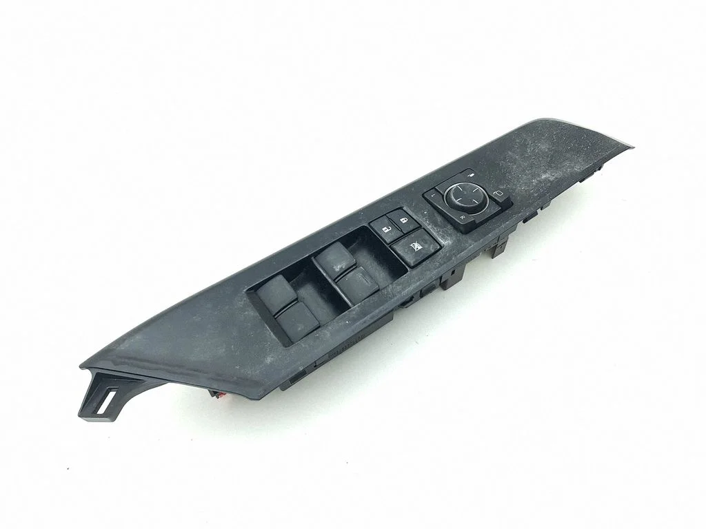 Elektrisko logu slēdzis 7423176040