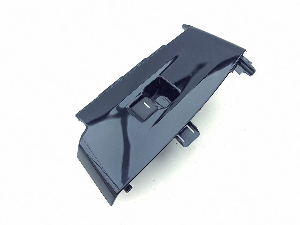 Elektrisko logu slēdzis M64613