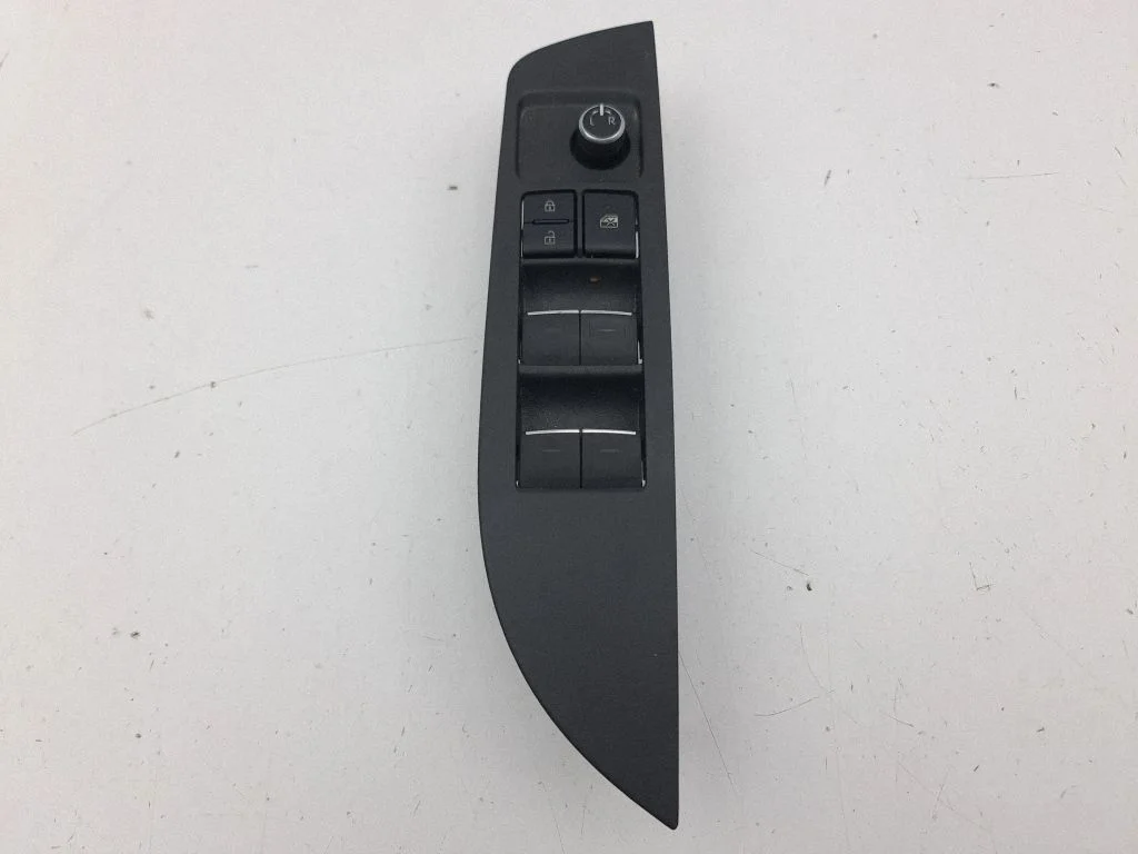Elektrisko logu slēdzis 8404002270